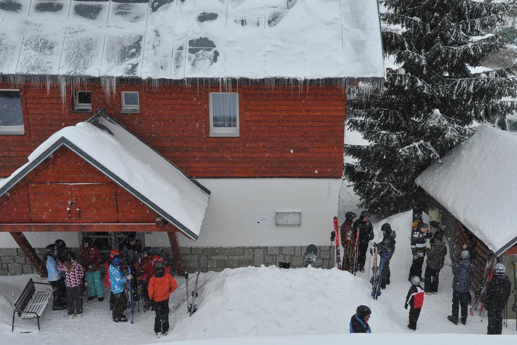 Rodinny Penzion Skiland Ostruzna Exterior foto